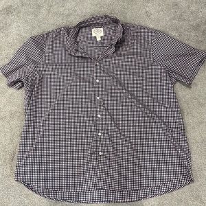St. John’s Bay Classic Fit 4XLT button down shirt